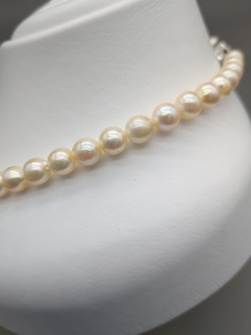 Akoya genuine pearl necklace with 7.5-8mm champagne yellow pearls, 42.8cm length
