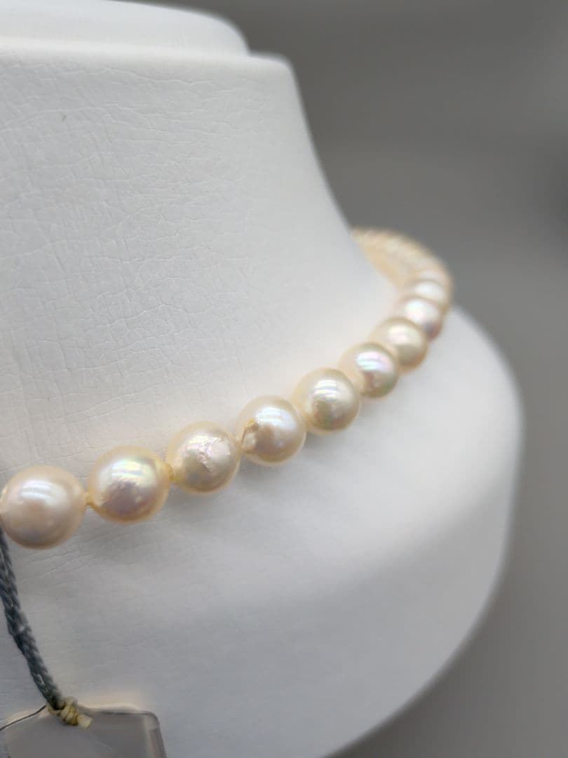 Akoya genuine pearl necklace with 7.5-8mm champagne yellow pearls, 42.8cm length