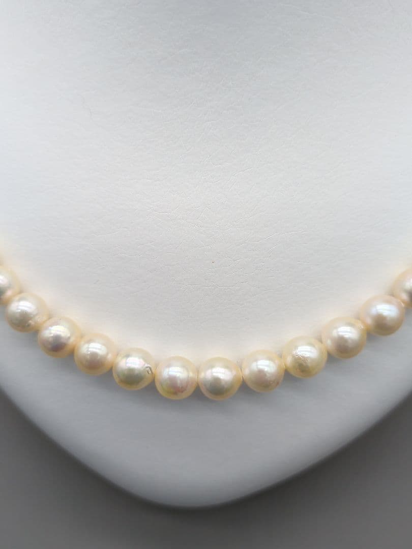 Akoya genuine pearl necklace with 7.5-8mm champagne yellow pearls, 42.8cm length