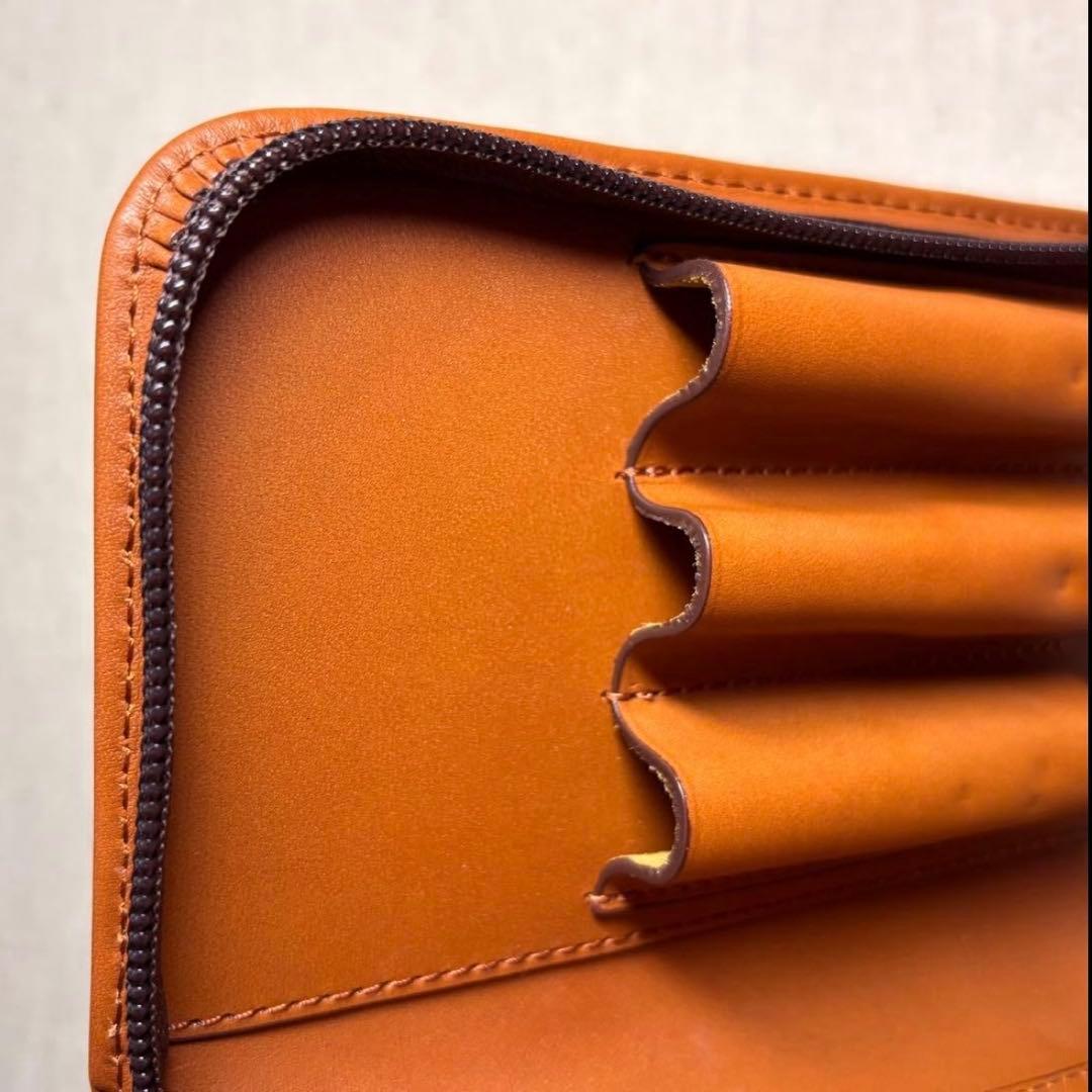 Pilot×Somes brown cowhide leather pen case with three slots and zipper closure
