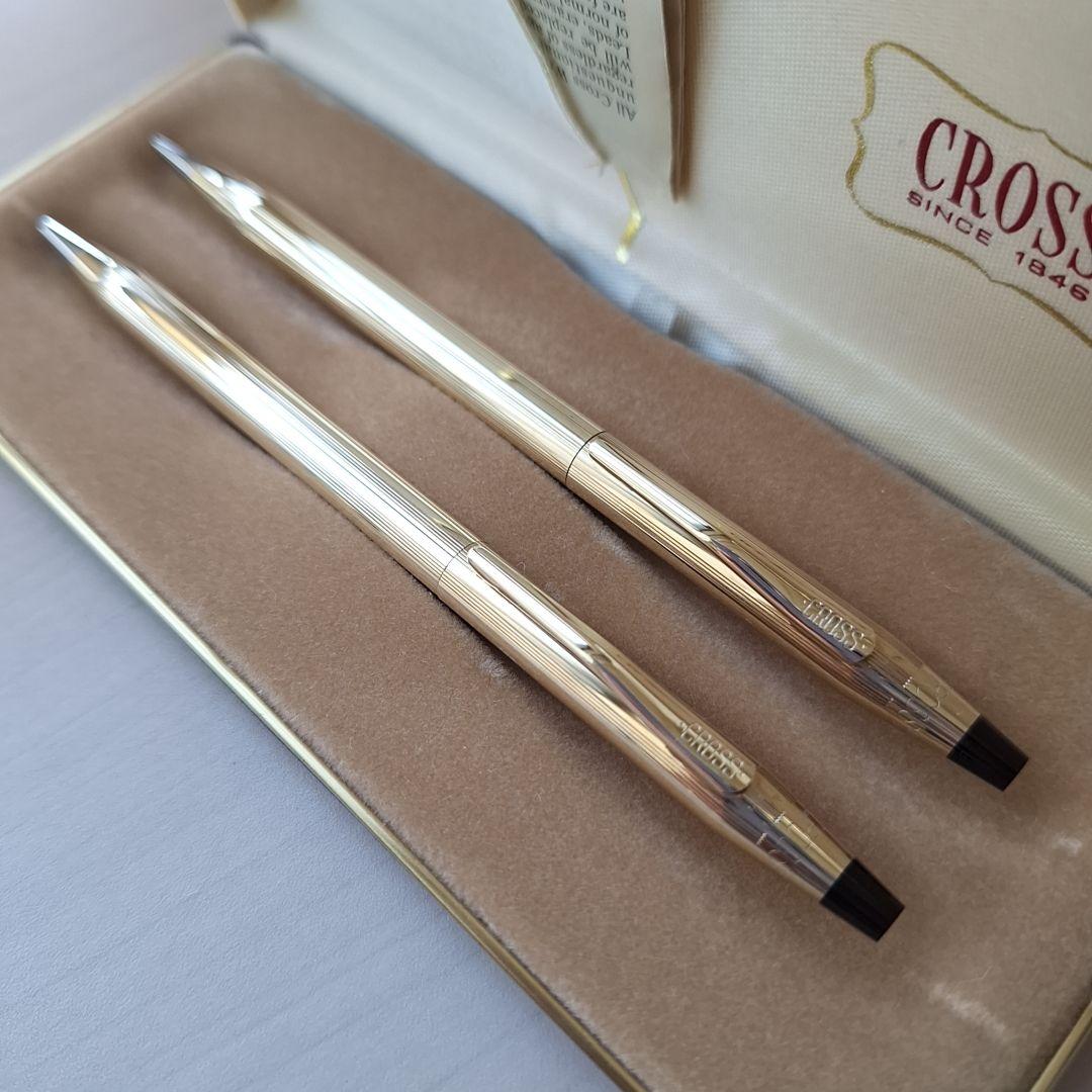 Cross Classic Century 2-piece pen set with 10KT gold filled refill in gold color