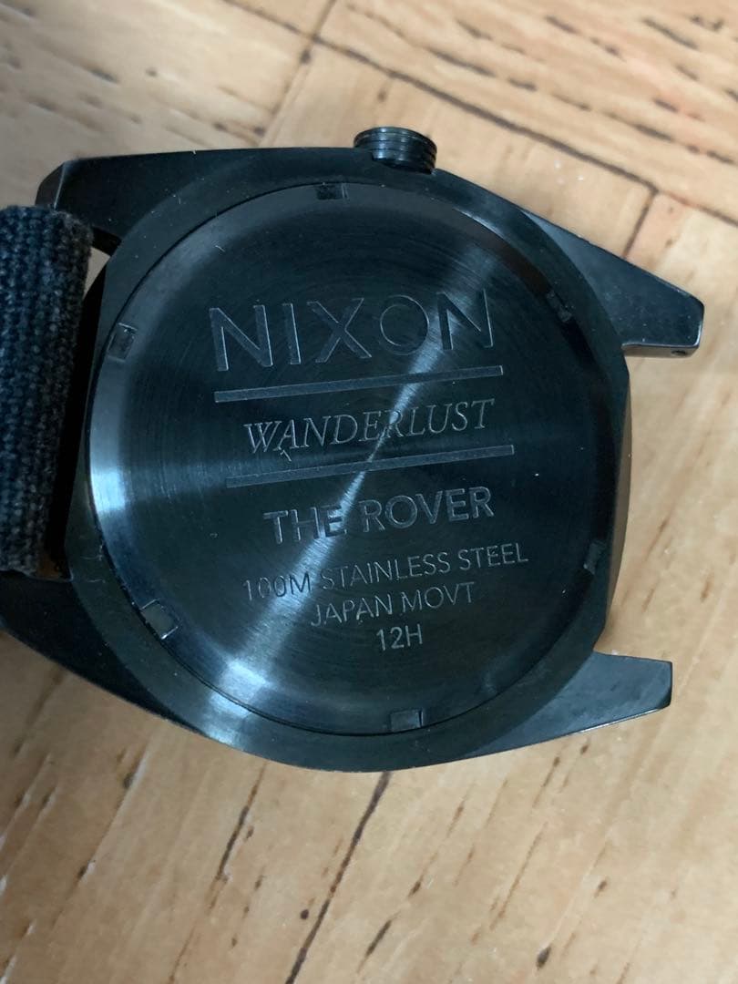 NIXON A355-001 Quartz Men's Watch — Japanese