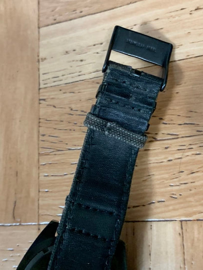 NIXON A355-001 Quartz Men's Watch — Japanese