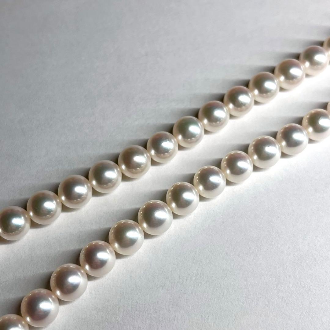 TASAKI Akoya pearl necklace 44.5 cm with 8.0mm white round Hanadama grade pearls and silver clasp