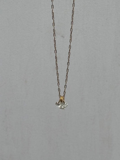 Agete diamond necklace 18K gold with a 70 cm long chain displayed on a white background