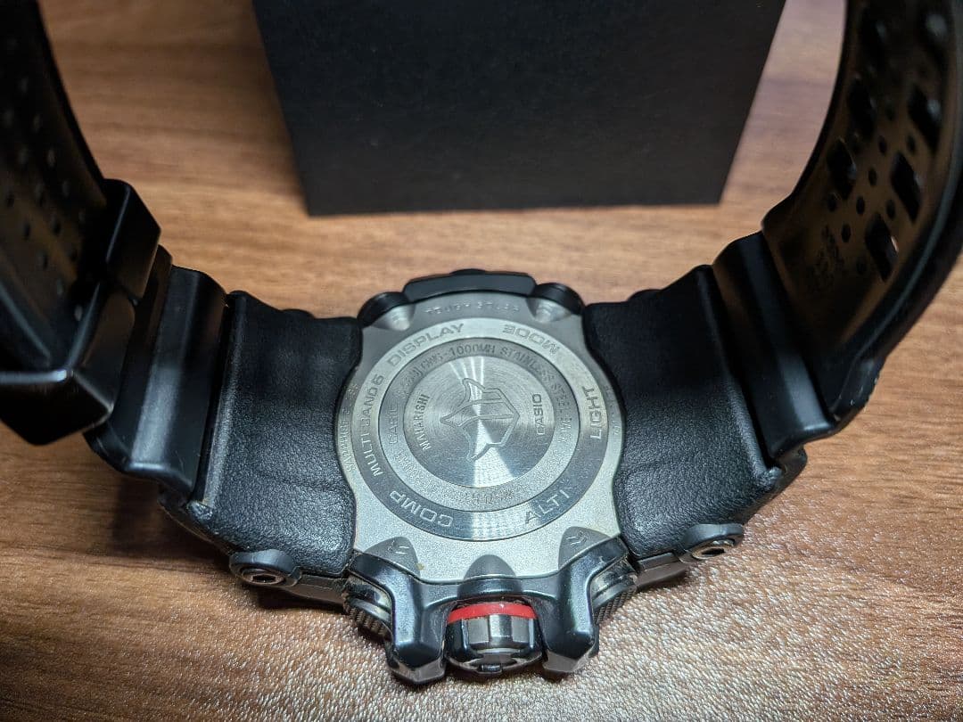 CASIO G-SHOCKマハリシ Digital Men's Watch — Japanese