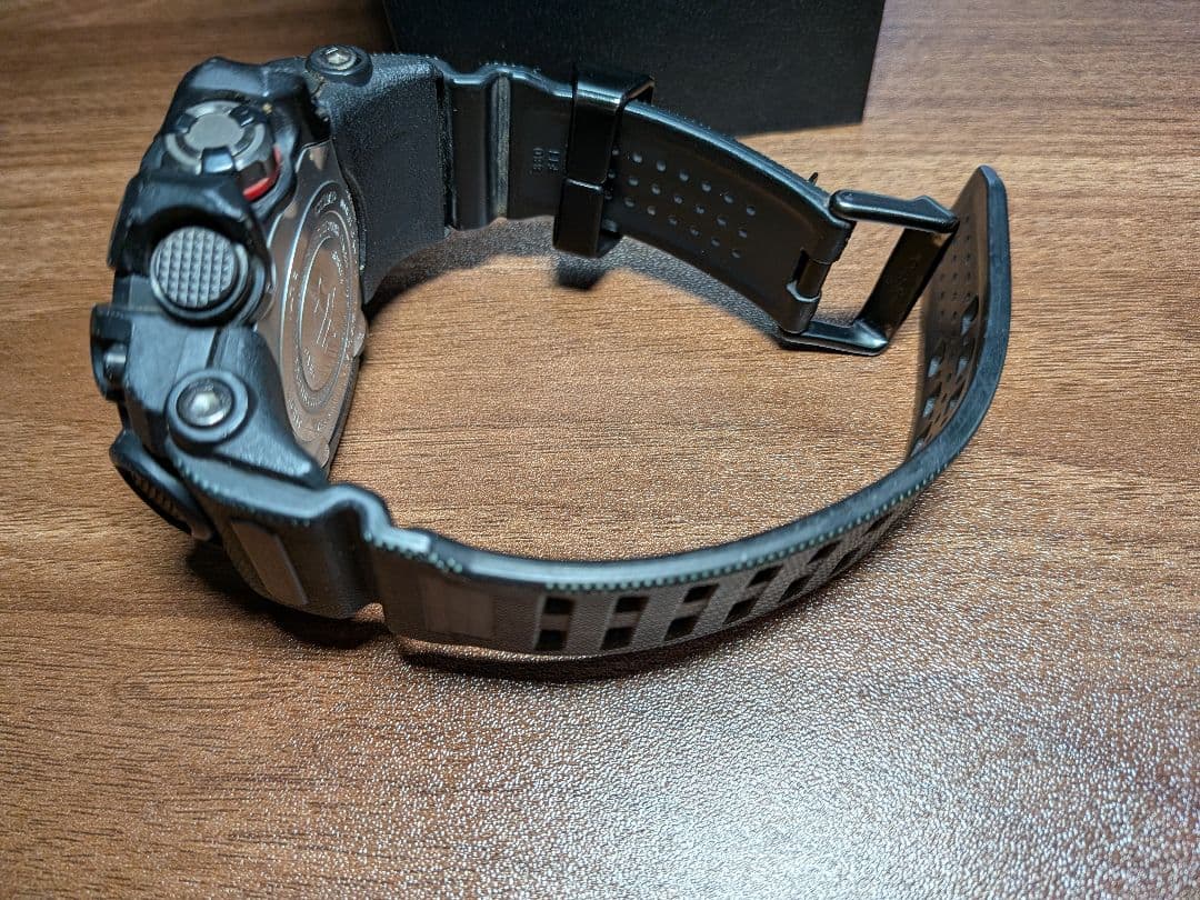 CASIO G-SHOCKマハリシ Digital Men's Watch — Japanese