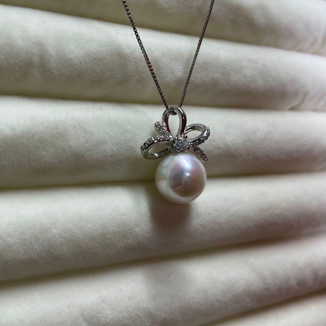 Akoya pearl necklace with 10mm white pearls on a 45cm silver S925 chain AR254