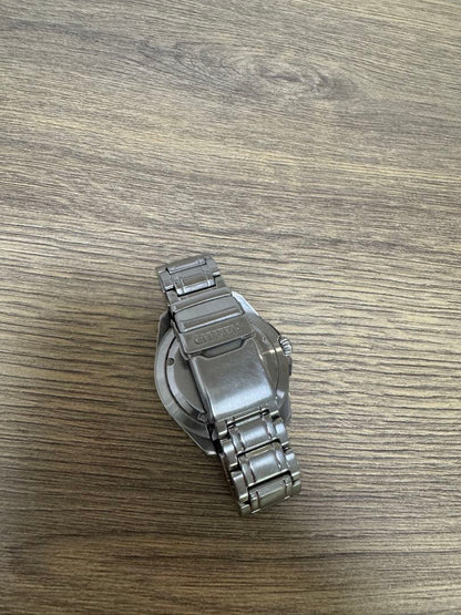 Citizen BN0151-09L Solar Men's Watch — Japanese