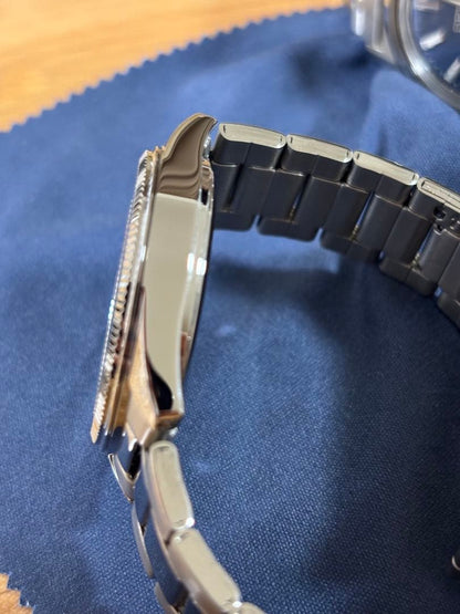 CASIO V157-0BX0 Quartz Men's Watch — Japanese
