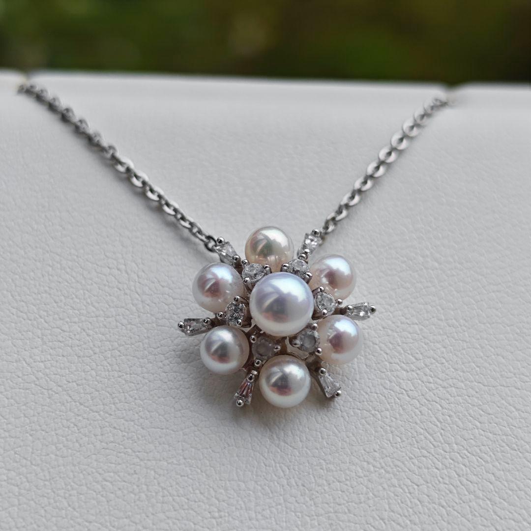 Akoya Pearl Baby Pearl Flower Pendant with 5.5mm and 4.5mm pearls set in silver 20mm earring