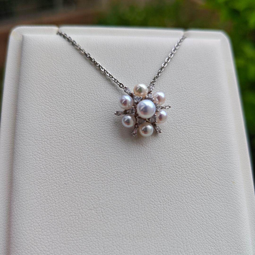Akoya Pearl Baby Pearl Flower Pendant with 5.5mm and 4.5mm pearls set in silver 20mm earring