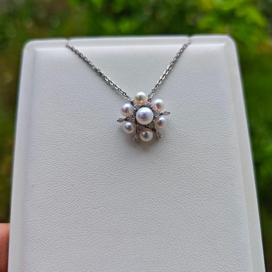 Akoya Pearl Baby Pearl Flower Pendant with 5.5mm and 4.5mm pearls set in silver 20mm earring