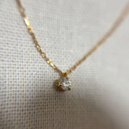 Agete K18 Pink Gold Necklace featuring a 0.05ct diamond, displayed on a white background