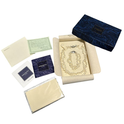 Mikimoto 925 silver necklace and bracelet set featuring freshwater pearls with 40 cm necklace and 17 cm bracelet