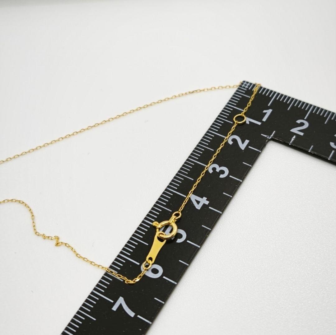 Law K18 18 karat yellow gold necklace with round Akoya pearls, 40 cm length, brand new