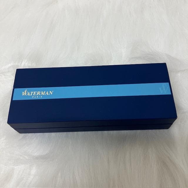 Waterman Paris black and silver ballpoint pen with 13 cm body length and sleek high-grade finish