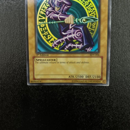 Yu-Gi-Oh Dark Magician — SDY-006 — Japanese