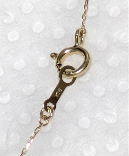 Kuro Akoya 8.6mm round pearl pendant necklace with 0.03ct diamond clasp in white green pink color