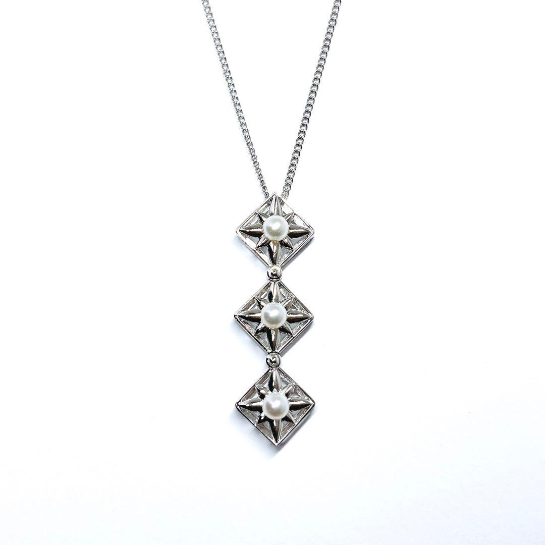 Tasaki Pearls Square Necklace 3way with 4.1mm pearls on a 49cm silver chain