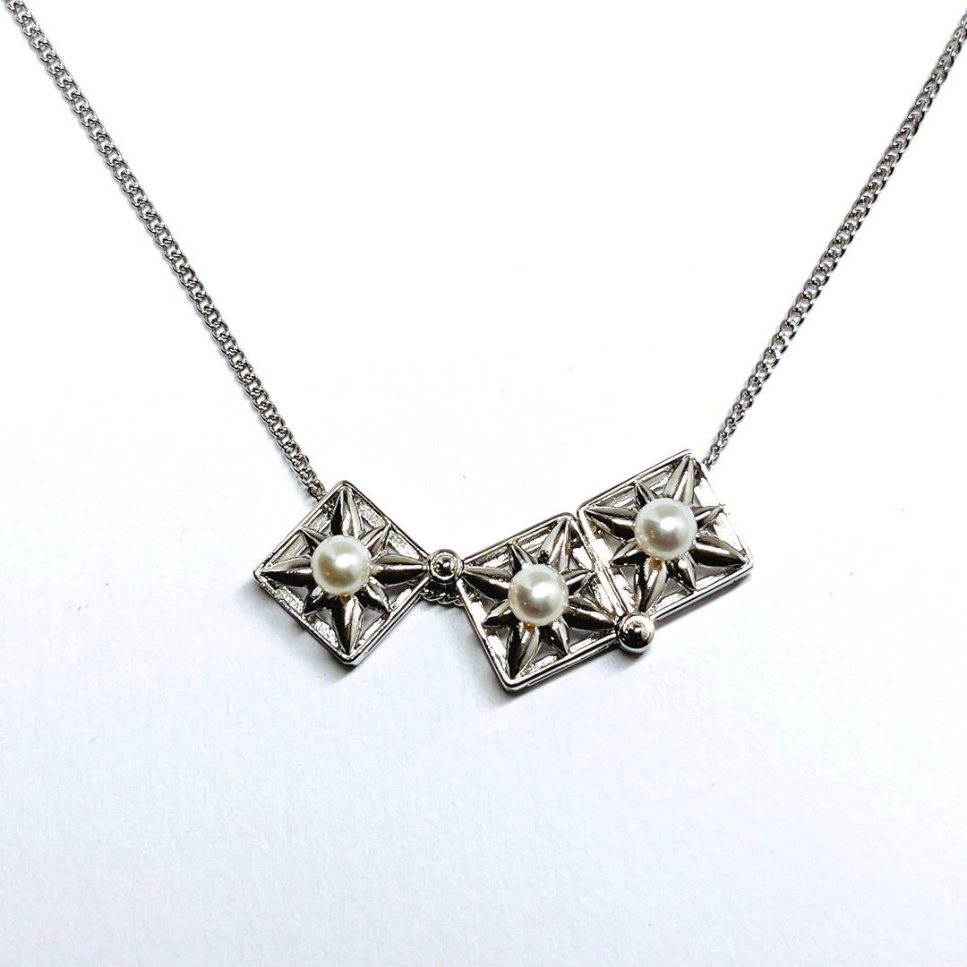 Tasaki Pearls Square Necklace 3way with 4.1mm pearls on a 49cm silver chain