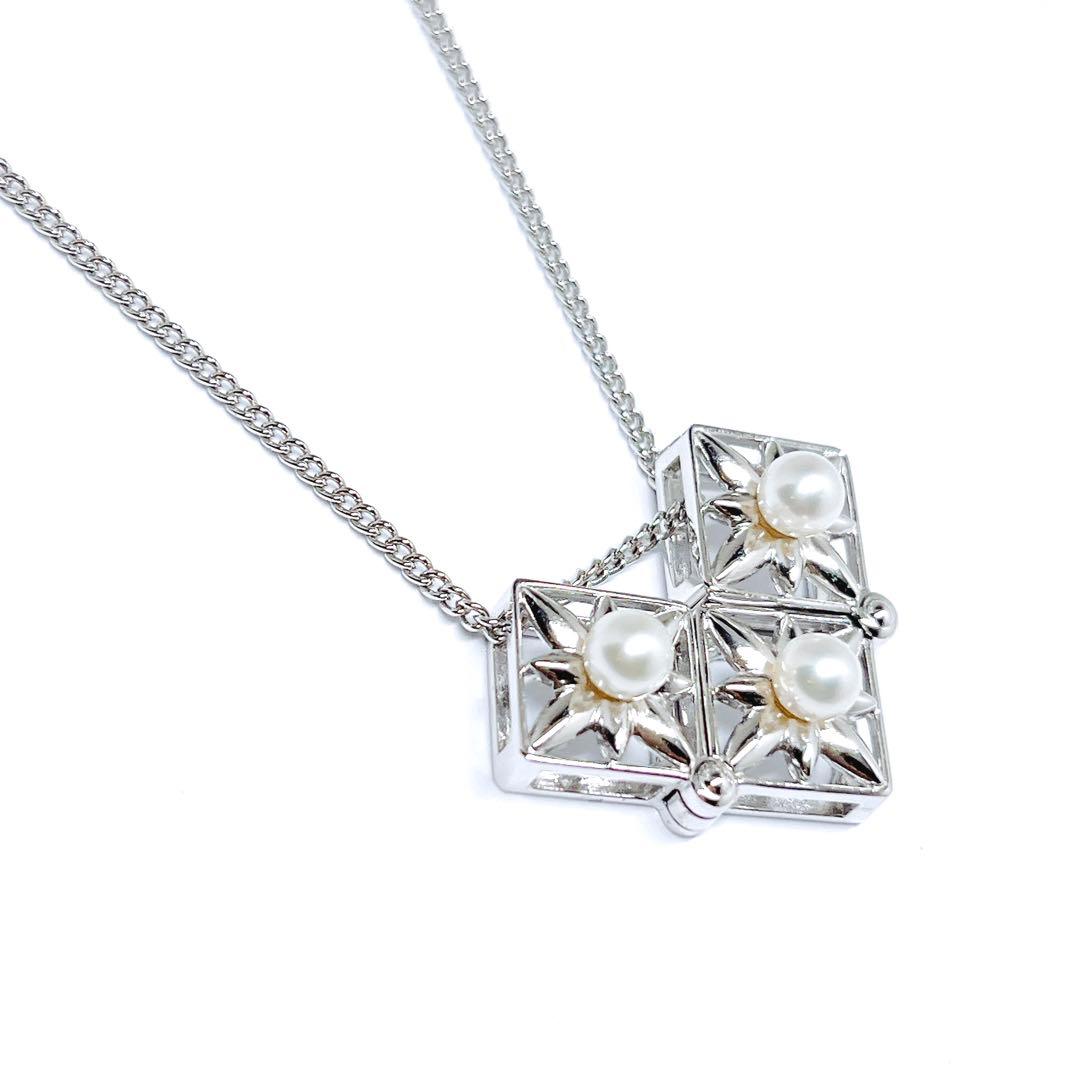 Tasaki Pearls Square Necklace 3way with 4.1mm pearls on a 49cm silver chain