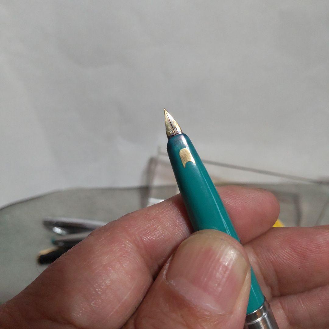 PILOT fountain pen 3-piece set in black, turquoise, and silver with gold-plated 14K decorative nibs and instruction manual