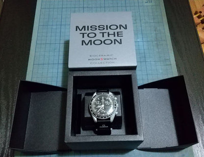 swatch MISSION TO THE MOON Quartz Men's — Japanese