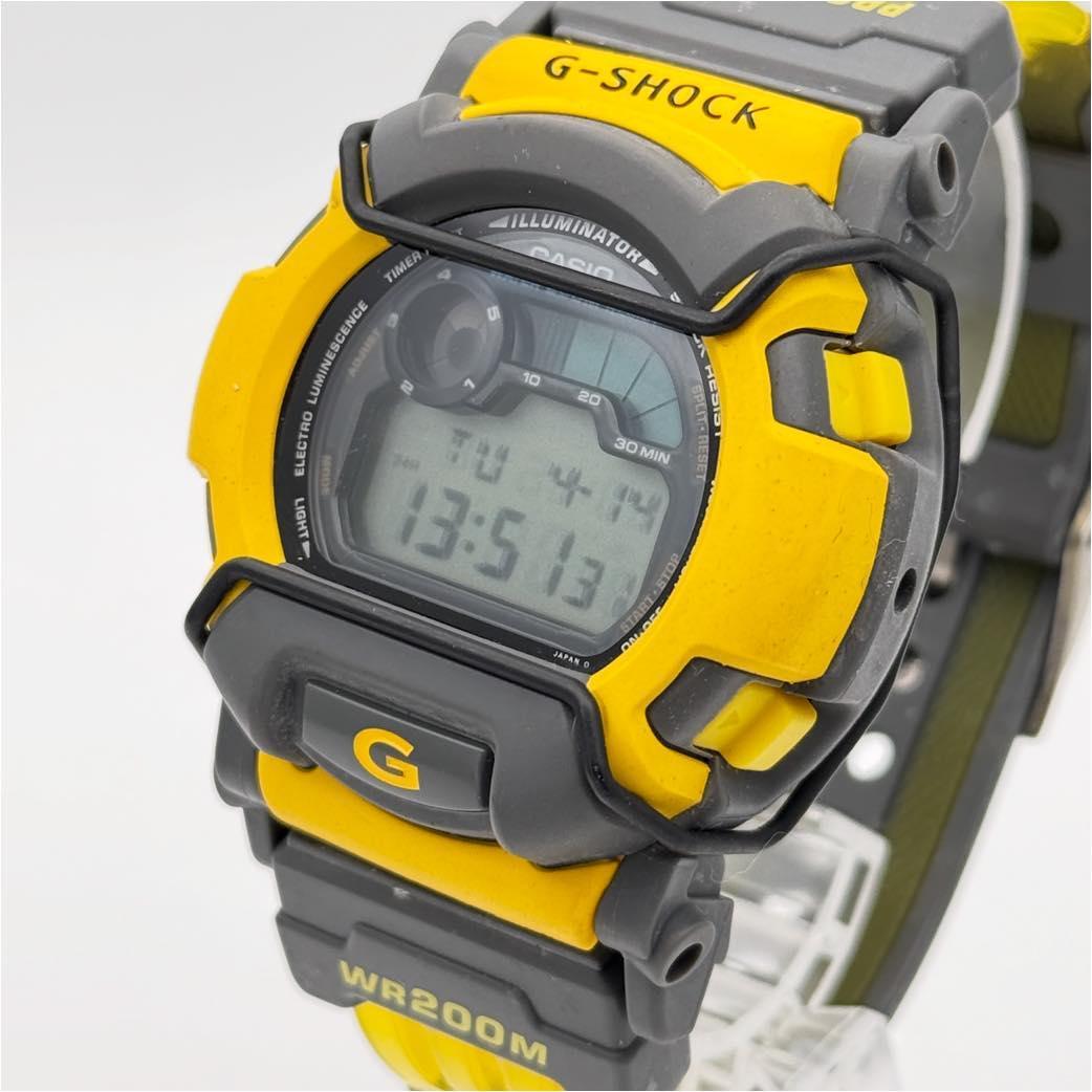 CASIO DW-004 Digital Men's Watch — Japanese