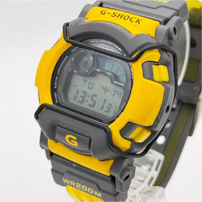 CASIO DW-004 Digital Men's Watch — Japanese