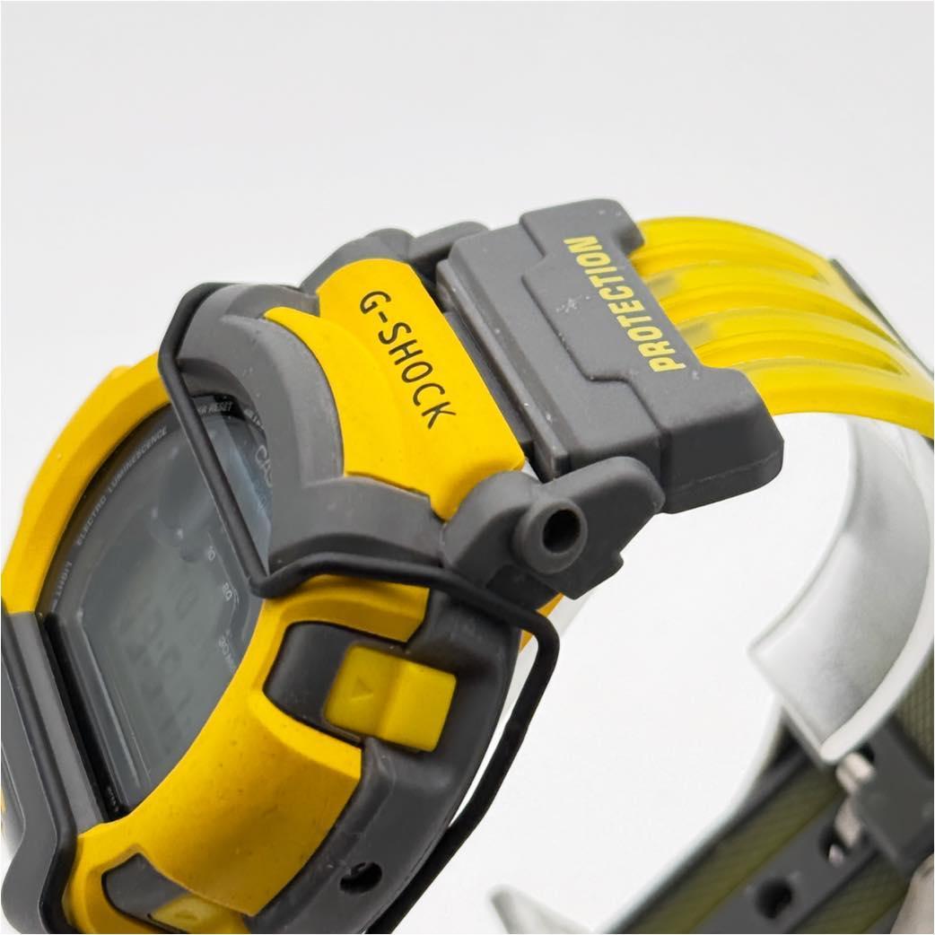 CASIO DW-004 Digital Men's Watch — Japanese