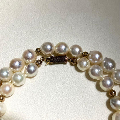 Aoyama pearl necklace with large 8.5mm pearls and gold color clasp, 47.5cm length