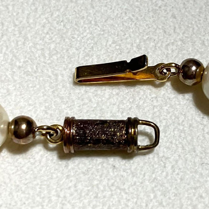 Aoyama pearl necklace with large 8.5mm pearls and gold color clasp, 47.5cm length