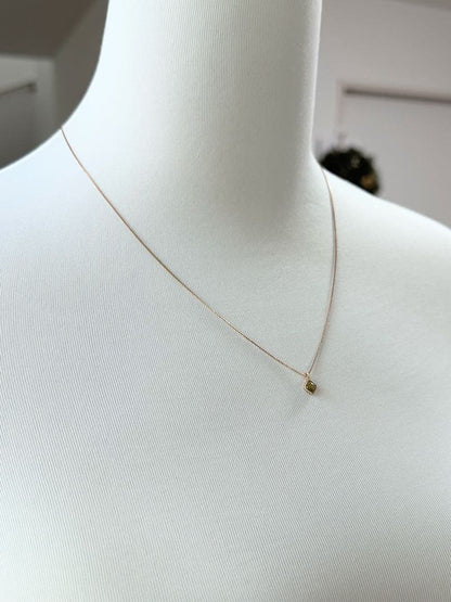 agete K10YG necklace made of yellow gold with 50 cm chain length displayed on white background