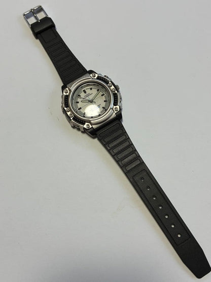 CASIO SHADOW Quartz Men's Watch — Japanese