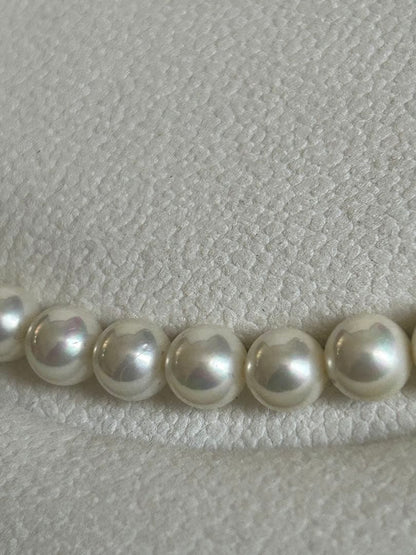 Akoya Hanadama grade necklace and earrings set featuring 7mm white pearl beads with 38cm necklace
