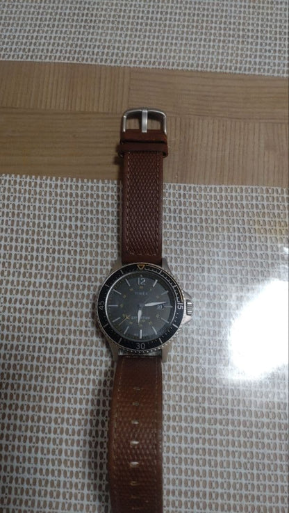 TIMEX Expedition Solar Men's Watch — Japanese