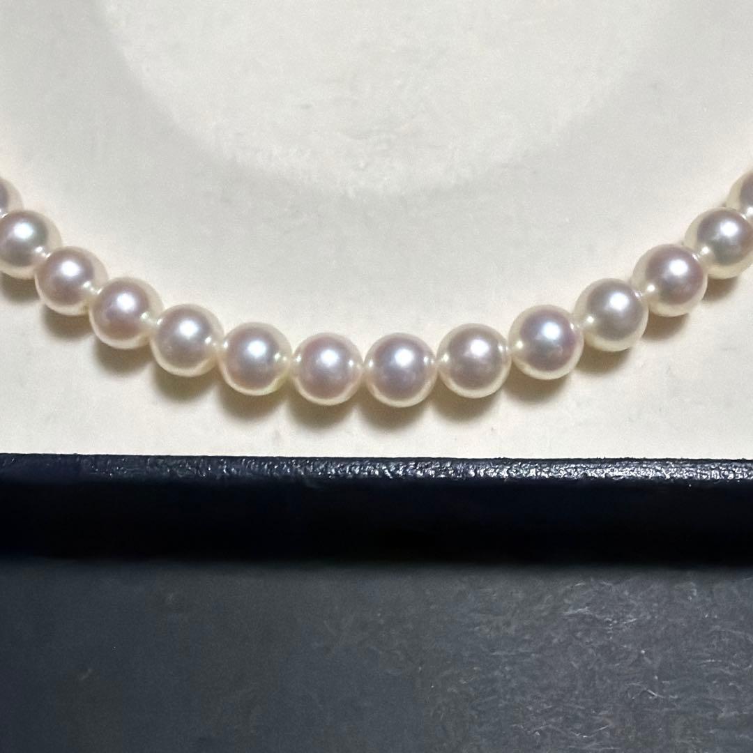 TASAKI Akoya Pearl Necklace with 7.5 mm pearls, 43 cm length, displayed on a white background