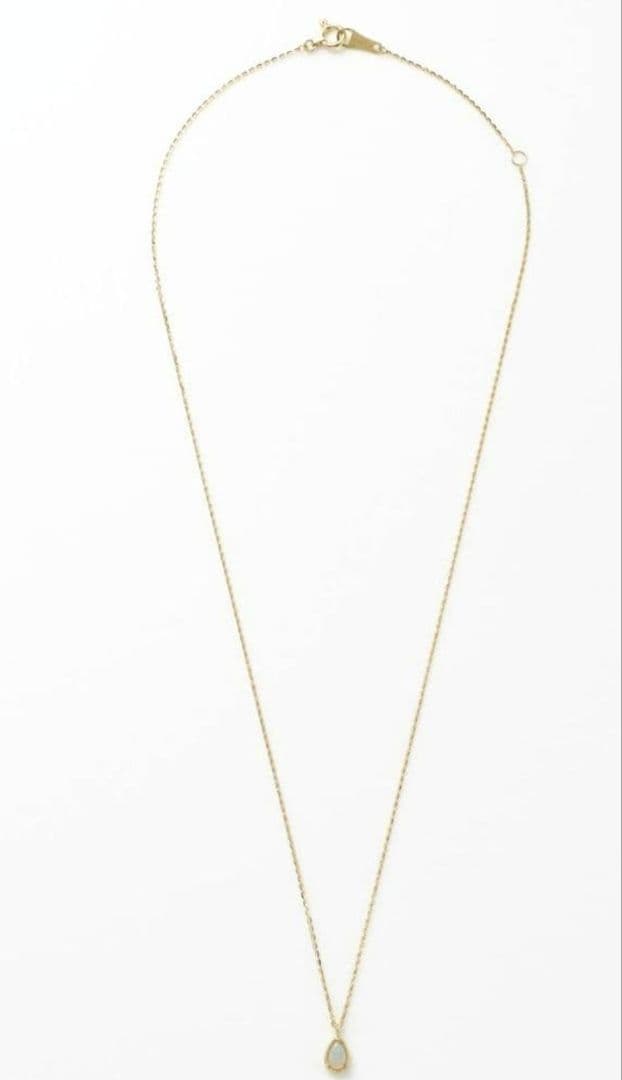 Agate Opal Necklace made of K10 gold with 0.6x0.4 cm opal pendant on a 40 cm chain