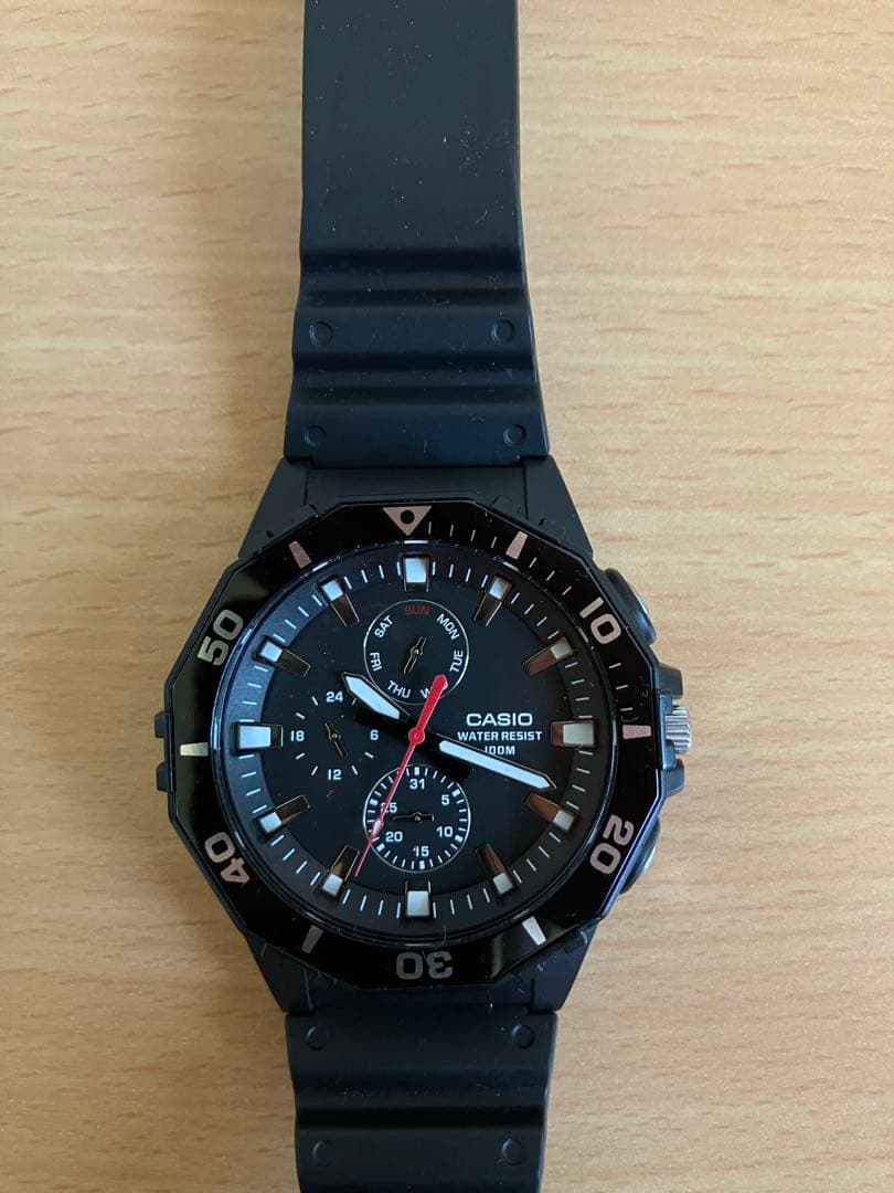 CASIO MRW-400H Quartz Men's Watch — Japanese