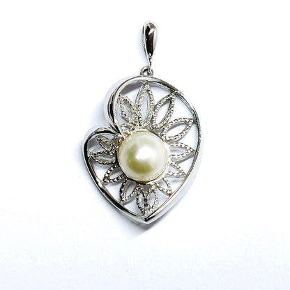 MIKIMOTO Pearl Necklace Pendant Top featuring a 7.2mm pearl set in silver with total weight 2.7g