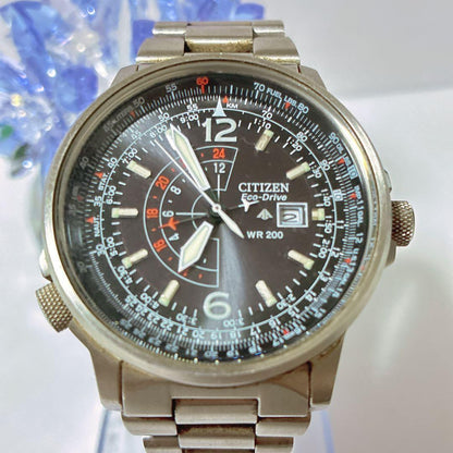 Citizen Promaster Night Hawk WR 200 Solar Men's Watch — Japanese