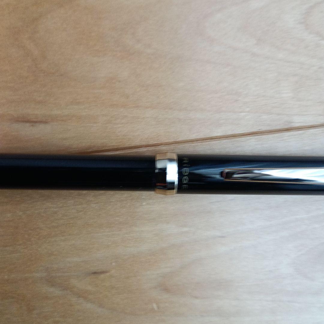 Black PILOT RIDGE 3+1 multi-function pen with multiple writing tips