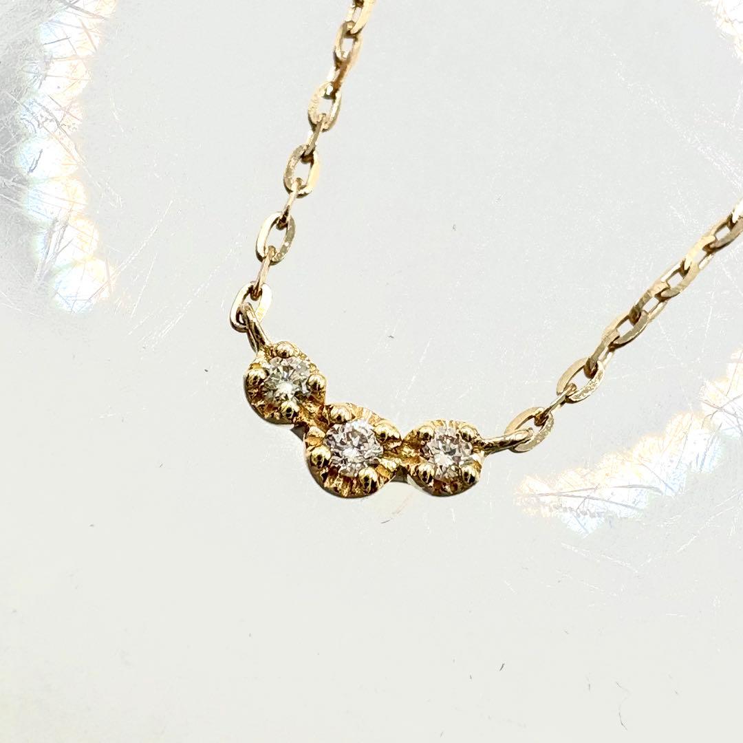 agete WEB Limited K10 diamond necklace with three small diamonds on a 40 cm chain