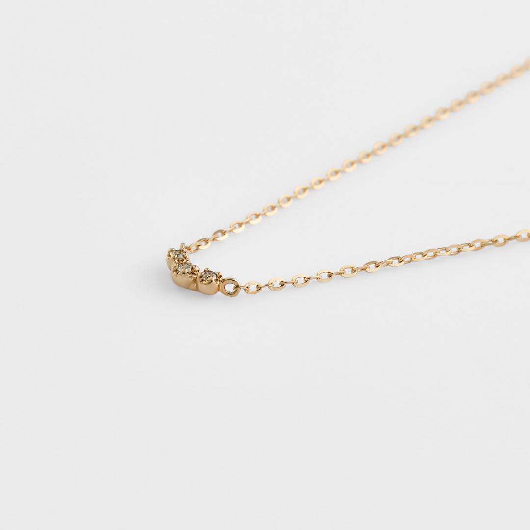 agete WEB Limited K10 diamond necklace with three small diamonds on a 40 cm chain