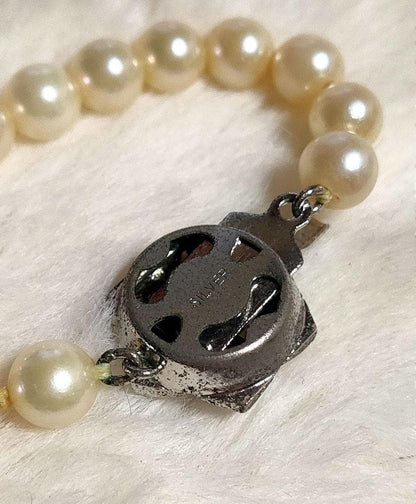 Aqoya pearl necklace featuring white pearls and silver SV925 chain, 45 cm long, pearls sized 5.9 to 6.3 mm