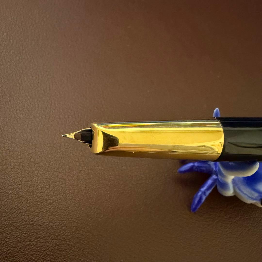 Pilot Capless vintage fountain pen with sleek metallic body and retractable nib