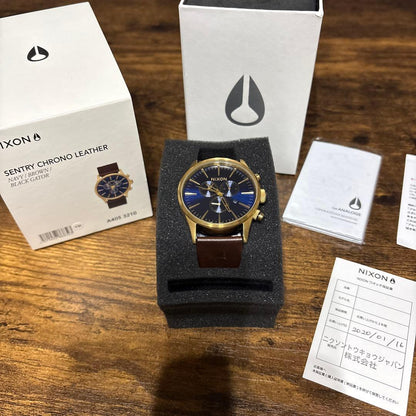NIXON SENTRY CHRONO LEATHER Quartz Men's Watch — Japanese