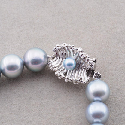 Tasaki Akoya 7.8mm gray pearl necklace on 42cm silver chain with polished finish and clasp detail