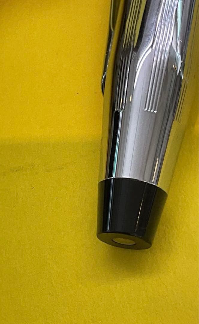 Used クロス Fountain Pen 1506 with insertion code 25M3177 S shown from the side